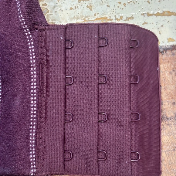 Cacique Back Smoothing Balconette Bra - Picture 6 of 10